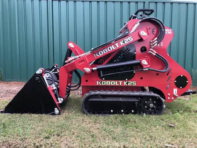 Chargeuse Compacte KB25 2023