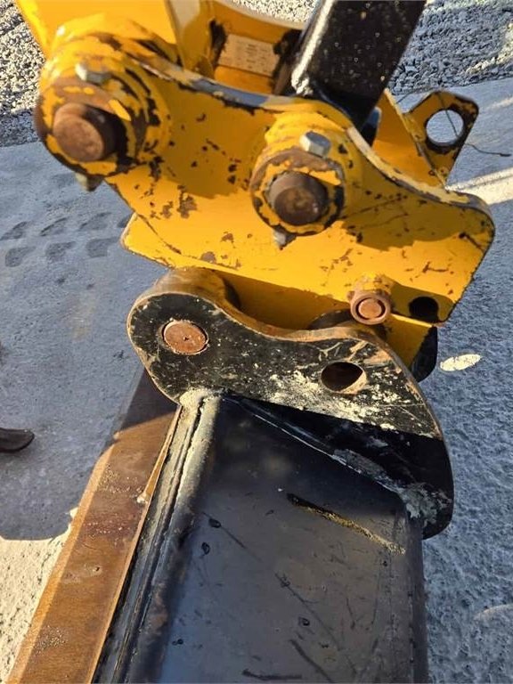 Mini pelle JCB 8026 2019 – Compacte, polyvalente et bien équipée – Image 3