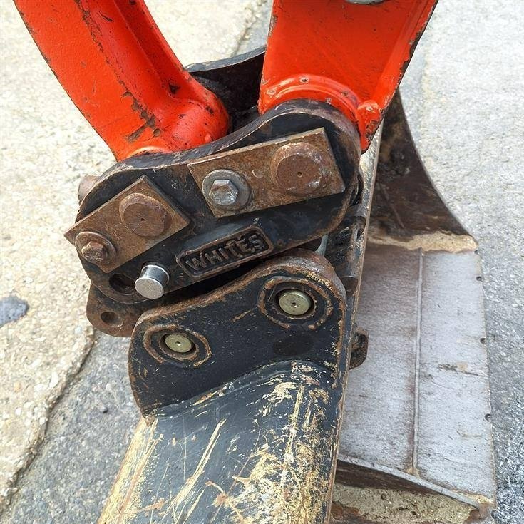 Mini pelle Kubota U 27-4 2019 – Compacte, performante et prête à l’emploi – Image 6